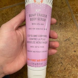 Kp bump eraser body scrub